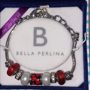 Glass bead red and black bracelet